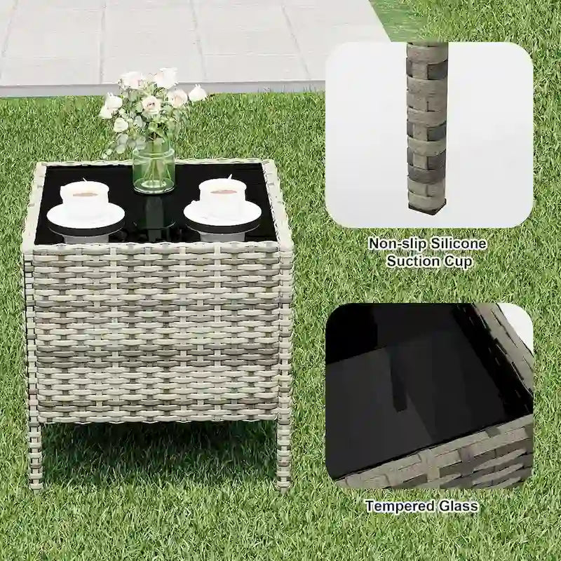 Ensemble de 3 chaises en rotin tressé avec table basse en verre