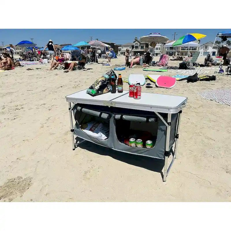 Table de camping pliante avec rangement, portable, réglable et légère, idéale pour les pique-niques, la plage, la randonnée et les voyages, en intérieur comme en extérieur.