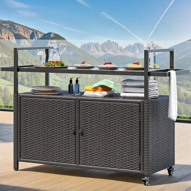 Co Bar Set with Wicker Outer Material