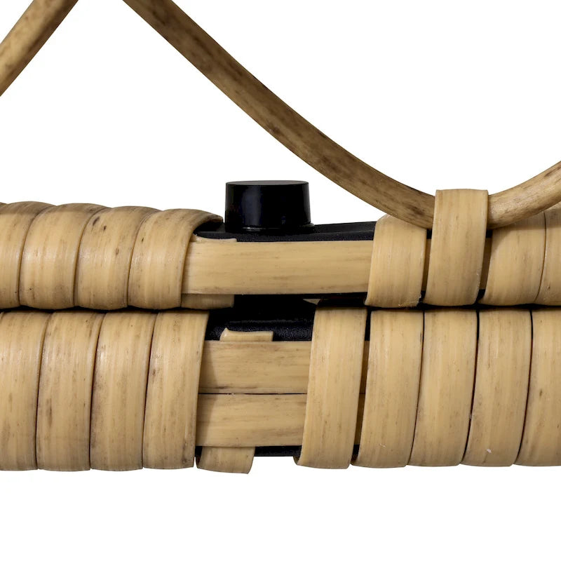 Fauteuil œuf d'extérieur Pellabant en osier tressé avec coussins - 59 cm P x 70 cm L x 144 cm H