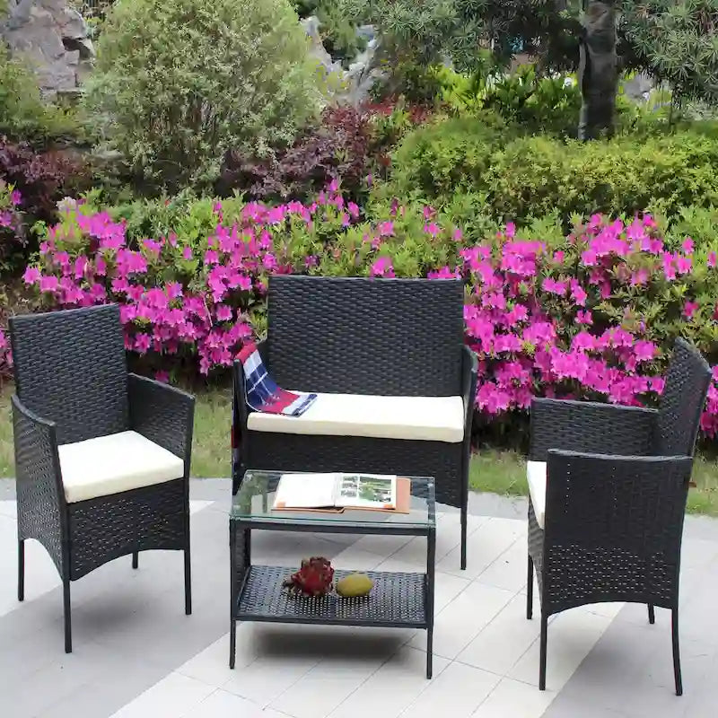 Ensemble de mobilier de patio en rotin (4 pièces)