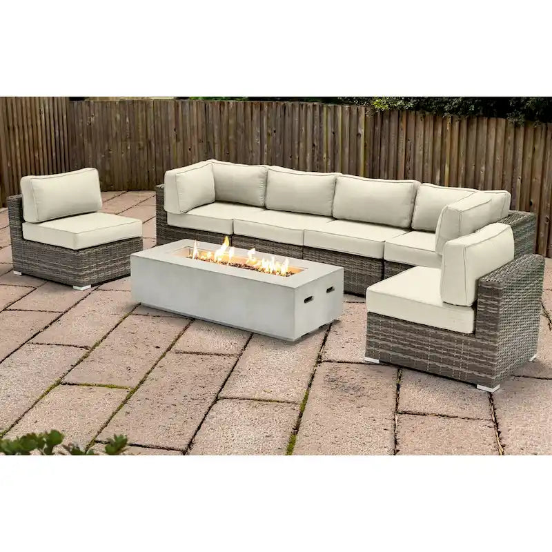 Ensemble de sièges LSI 6 personnes avec foyer et coussins Sunbrella