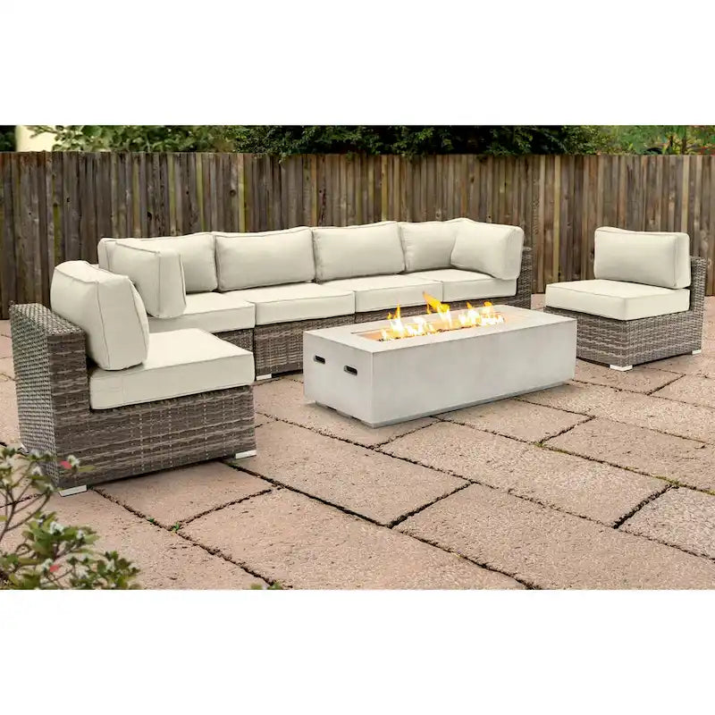 Ensemble de sièges LSI 6 personnes avec foyer et coussins Sunbrella