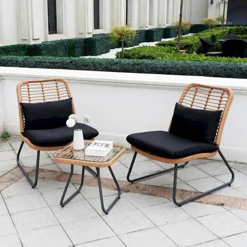 Ensemble de mobilier de jardin en rotin tressé avec coussins (lot de 3) - 59 cm (L) x 75 cm (l) x 82 cm (H)