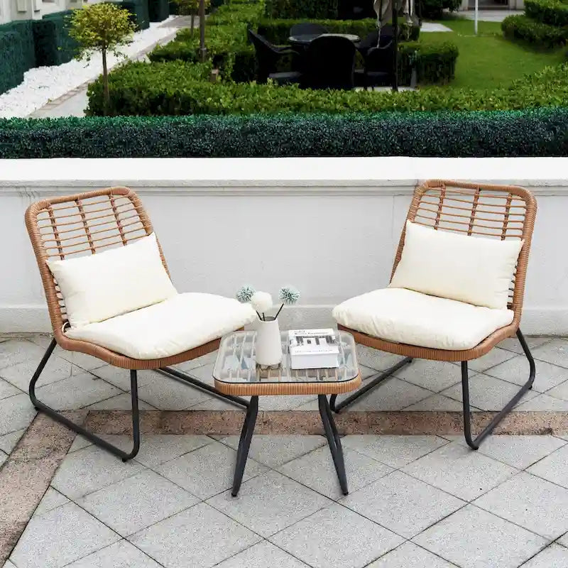 Ensemble de mobilier de jardin en rotin tressé avec coussins (lot de 3) - 59 cm (L) x 75 cm (l) x 82 cm (H)