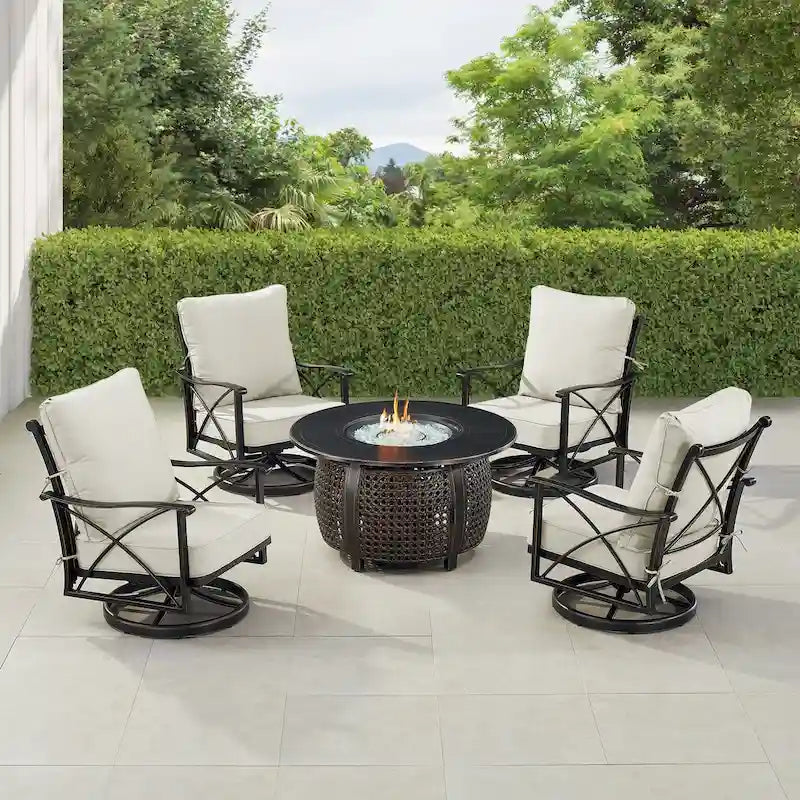 Ensemble table et feu en aluminium noir avec quatre fauteuils club